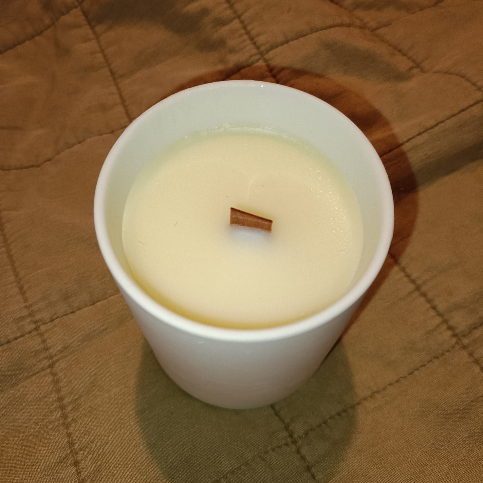 Pina Vanilla Woodwick Candle