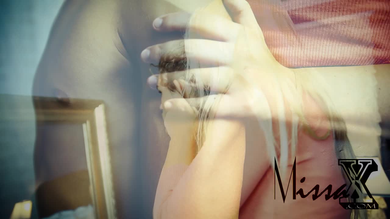 Missax giantess growth